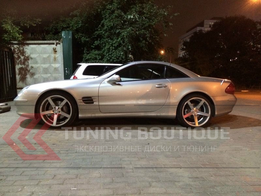 Mercedes SL на 20" дисках Vossen CV3 Matte Silver фото 1
